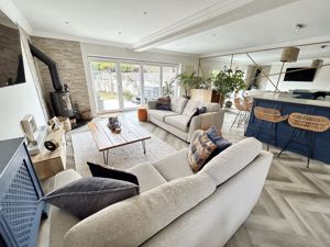 Photo 24- click for photo gallery